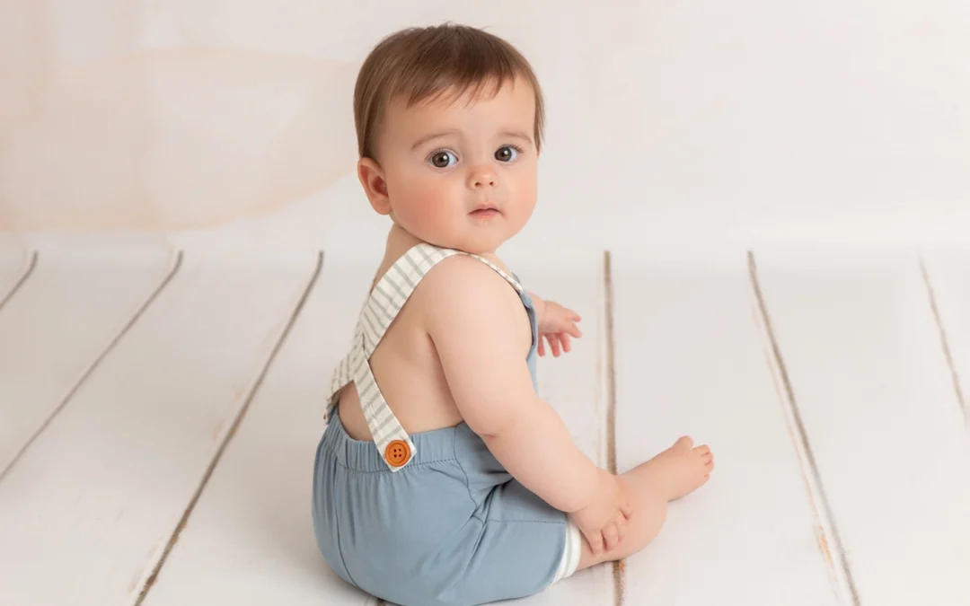 ¿Cuándo Hacer la Sesión de Fotos de tu Bebé? Guía 4-12 Meses 2026