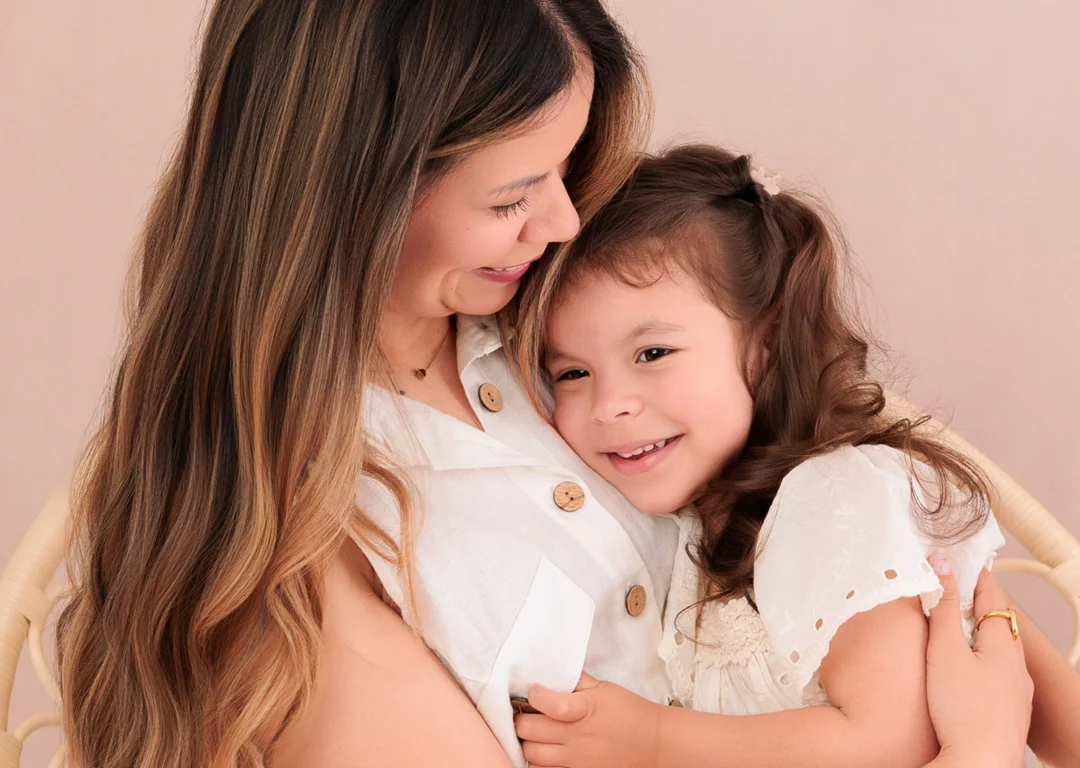 Momento conexión papás hijos sesión fotos